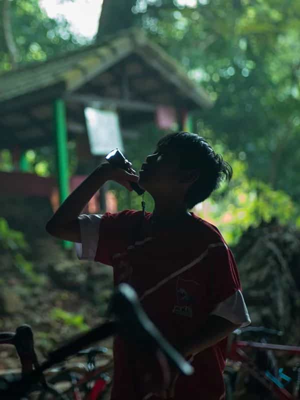 Les 13 Rescapés : Notre enfer dans la grotte