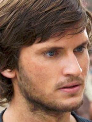 Tom Weston-Jones