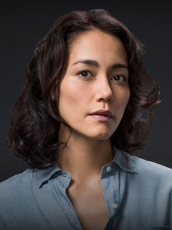 Sandrine Holt