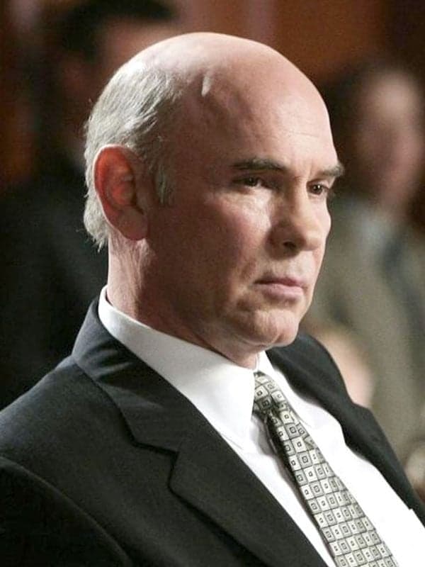 Mitch Pileggi