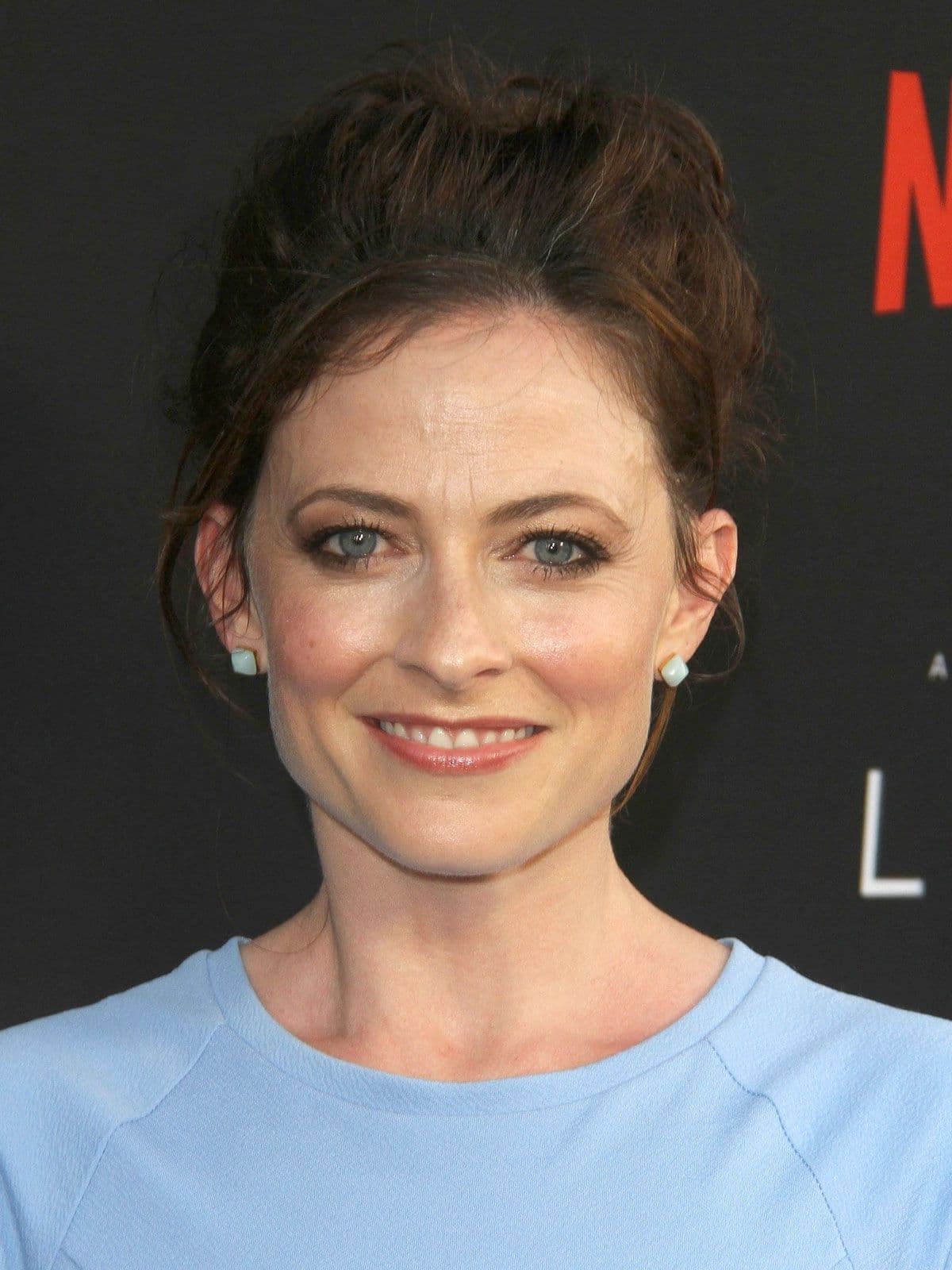 Lara Pulver
