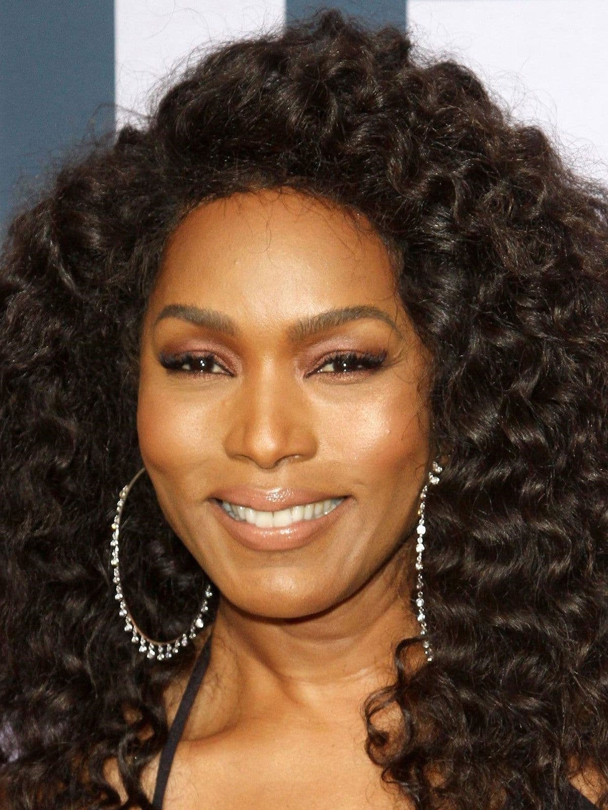 Angela Bassett