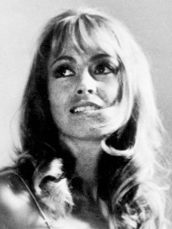 Suzy Kendall