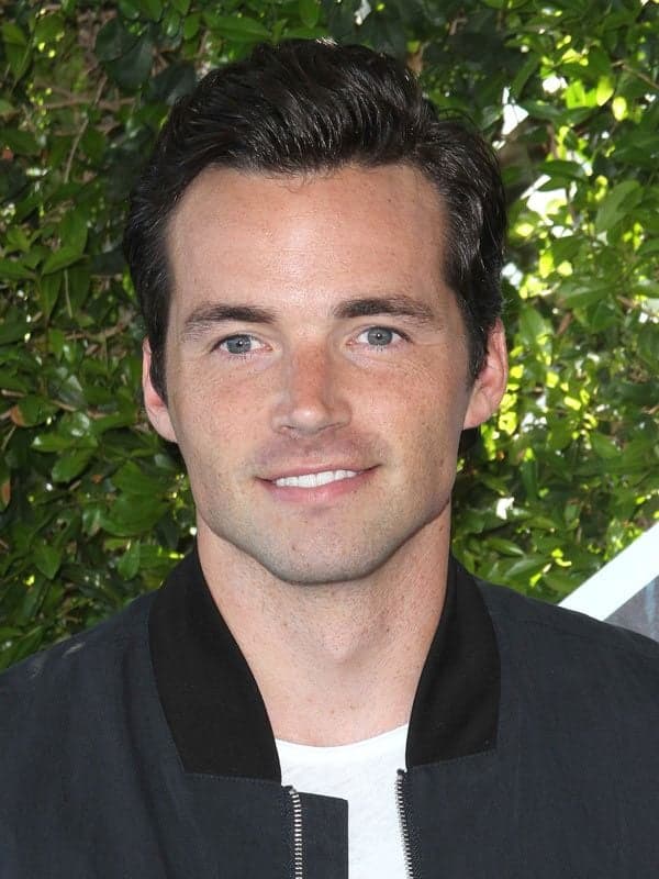 Ian Harding