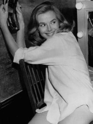 Leslie Parrish