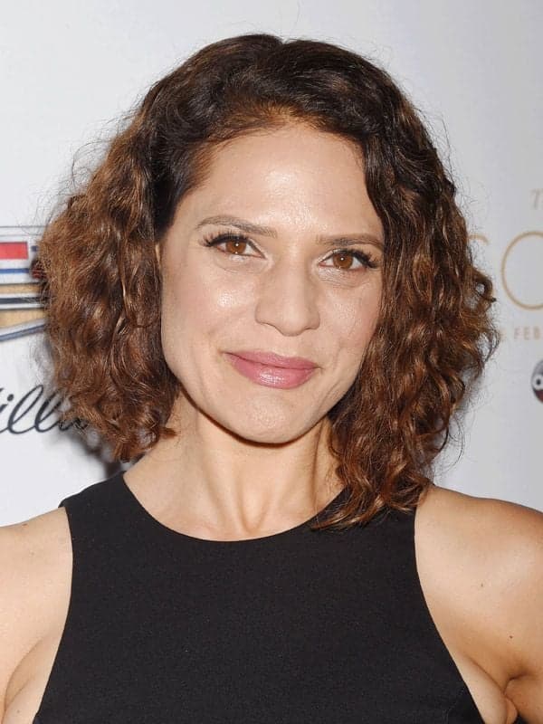 Monique Gabriela Curnen