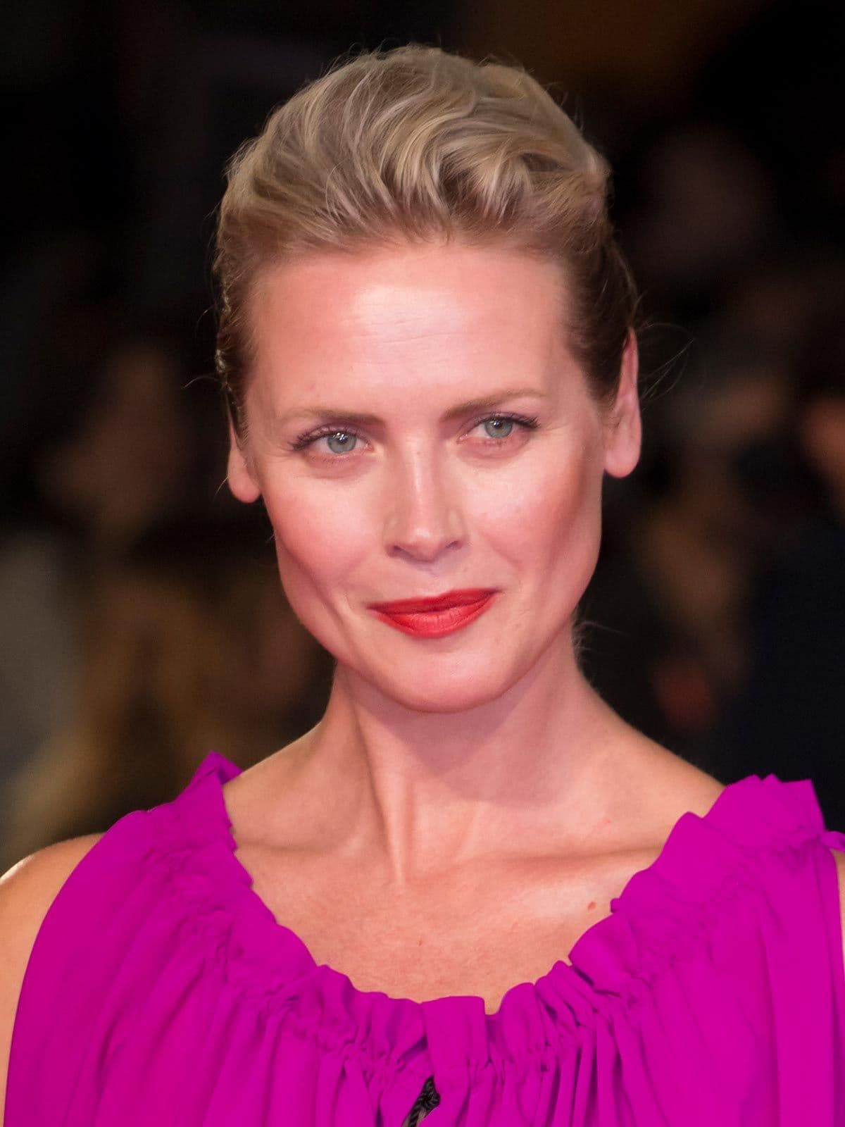 Synnøve Macody Lund