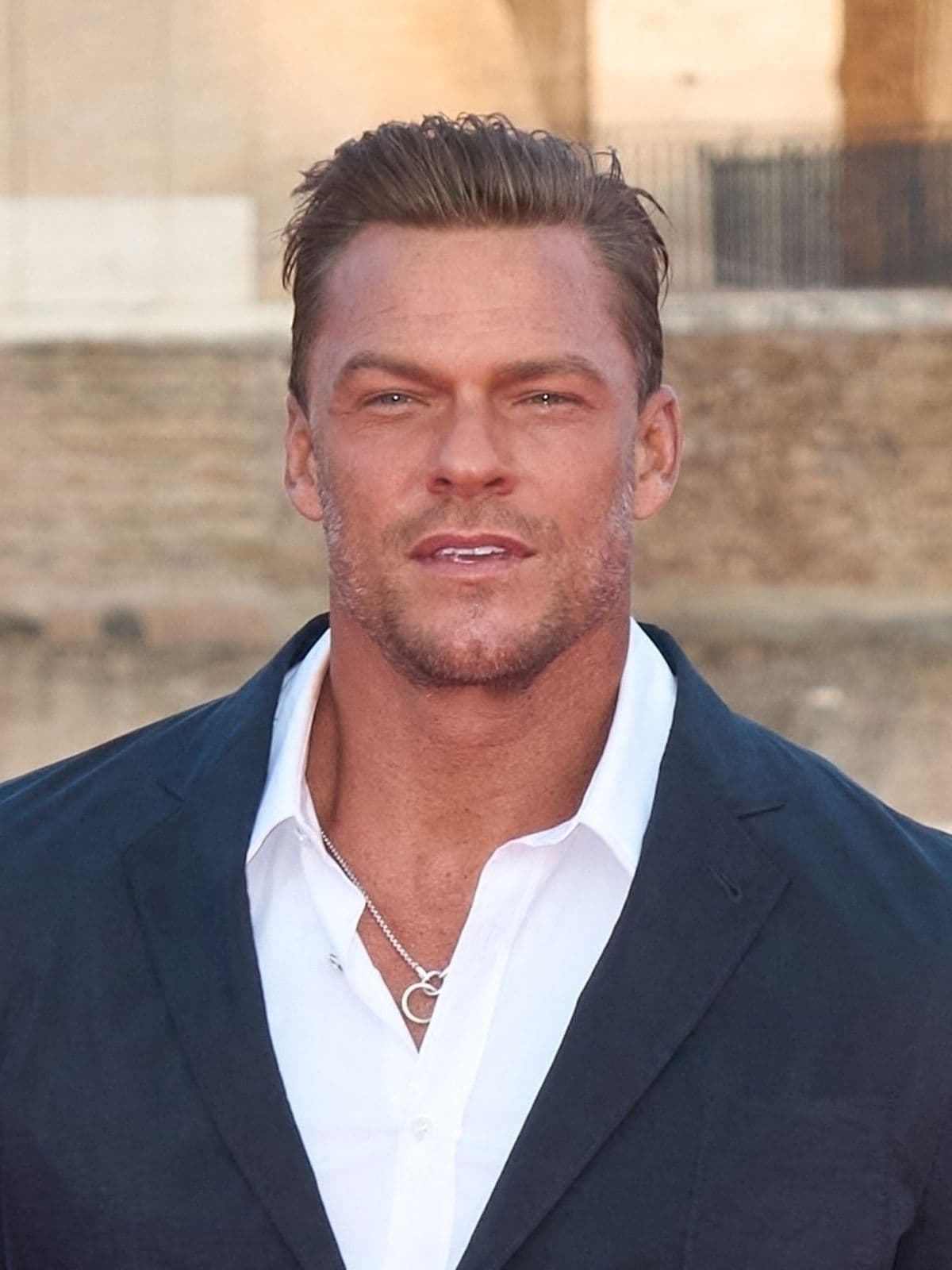 Alan Ritchson