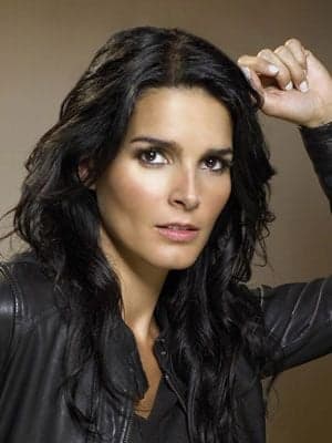 Angie Harmon
