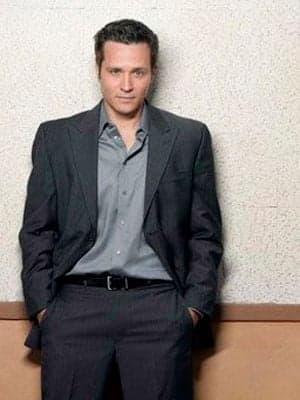 Seamus Dever