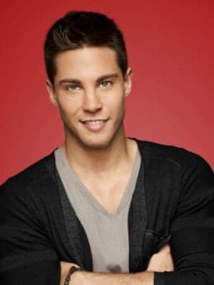 Dean Geyer