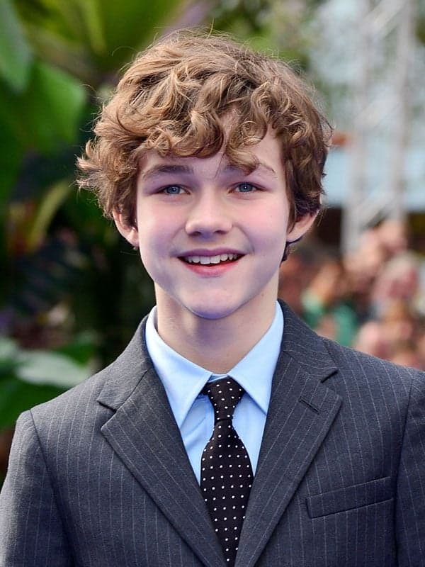 Levi Miller (II)