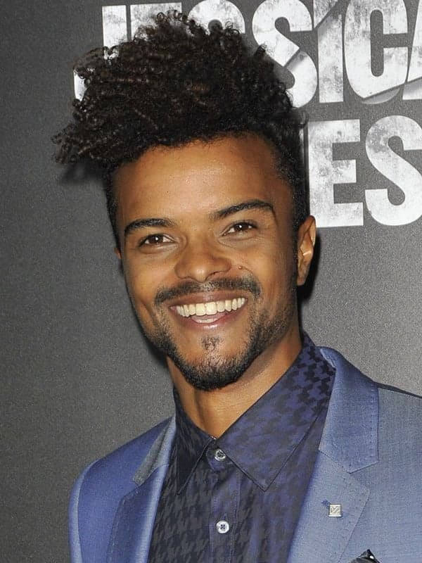 Eka Darville