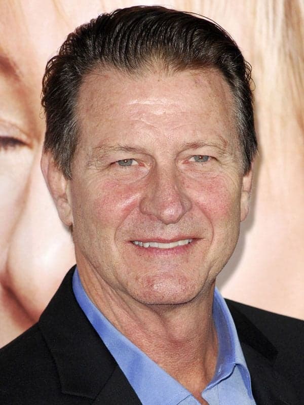 Brett Cullen
