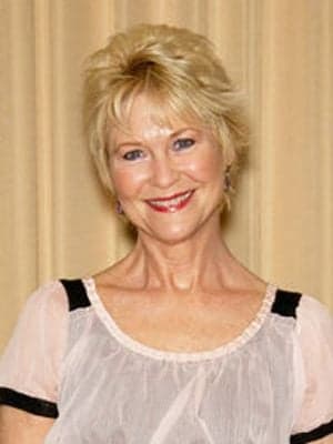 Dee Wallace