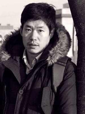 Junsang Yu