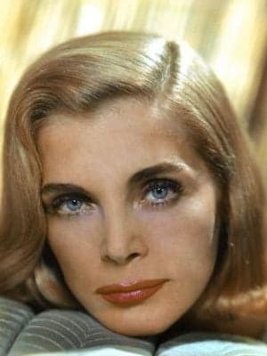 Lizabeth Scott