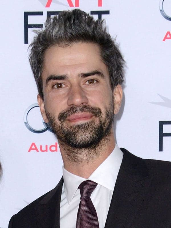 Hamish Linklater