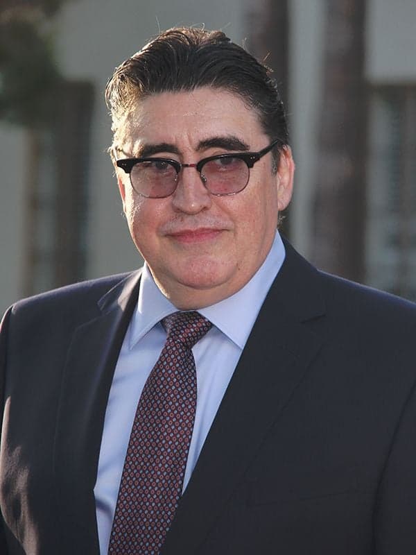 Alfred Molina