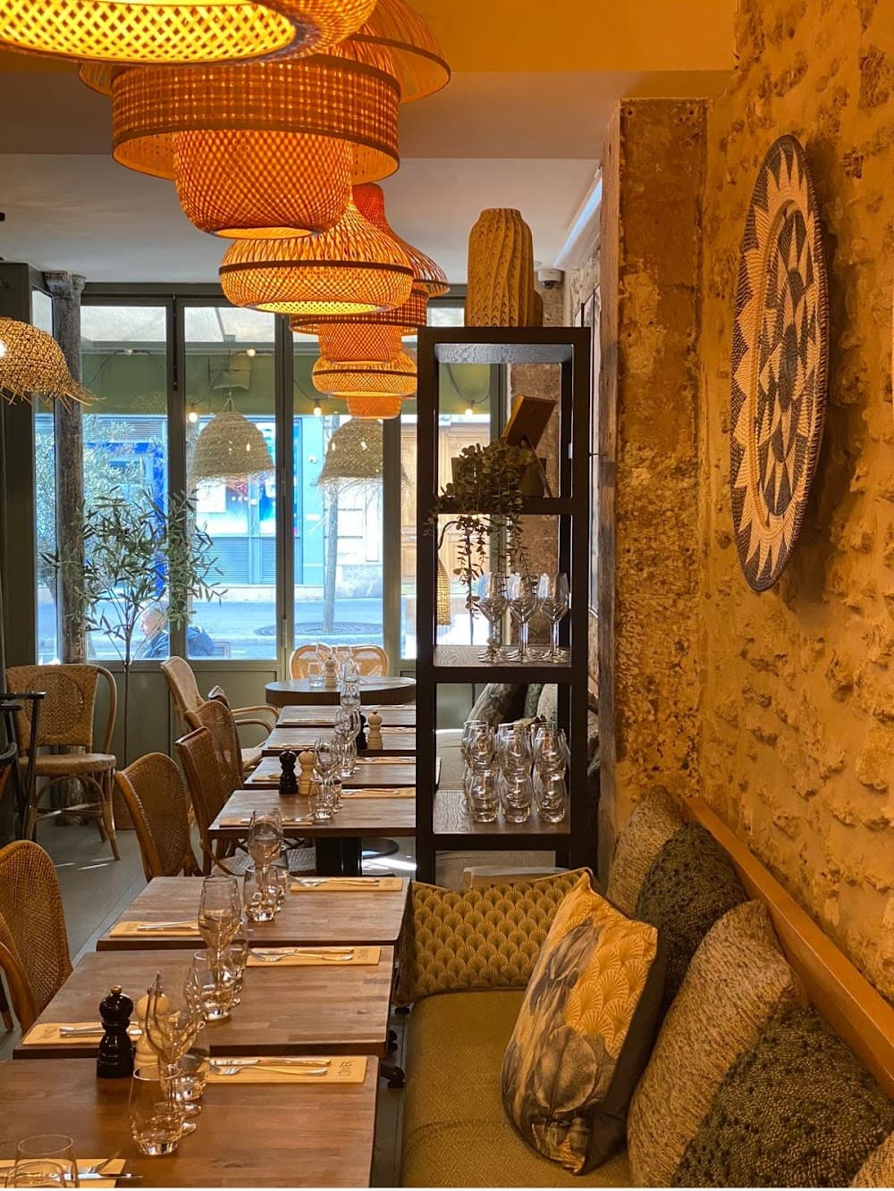 Bistro L'Olivier - Cover