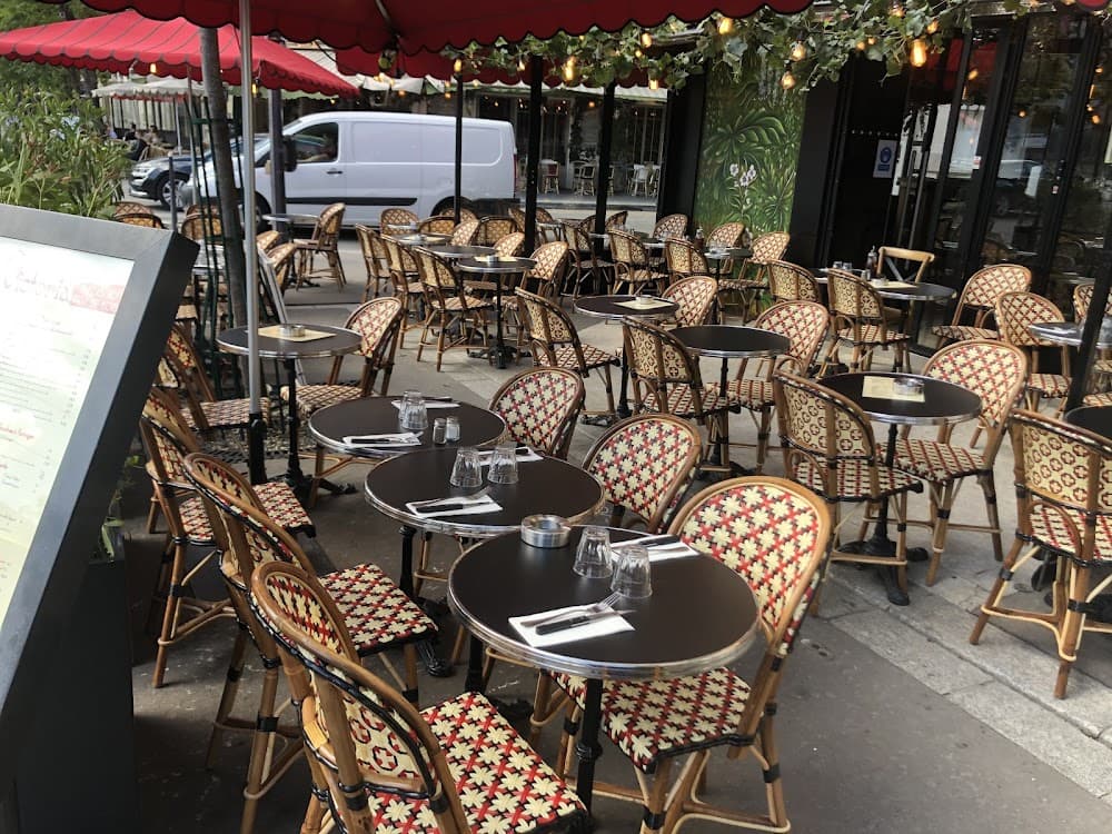 Café Victoria - Cover