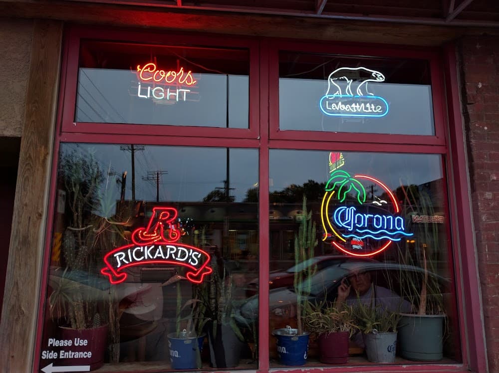 Carlos & Murphy's - Cover