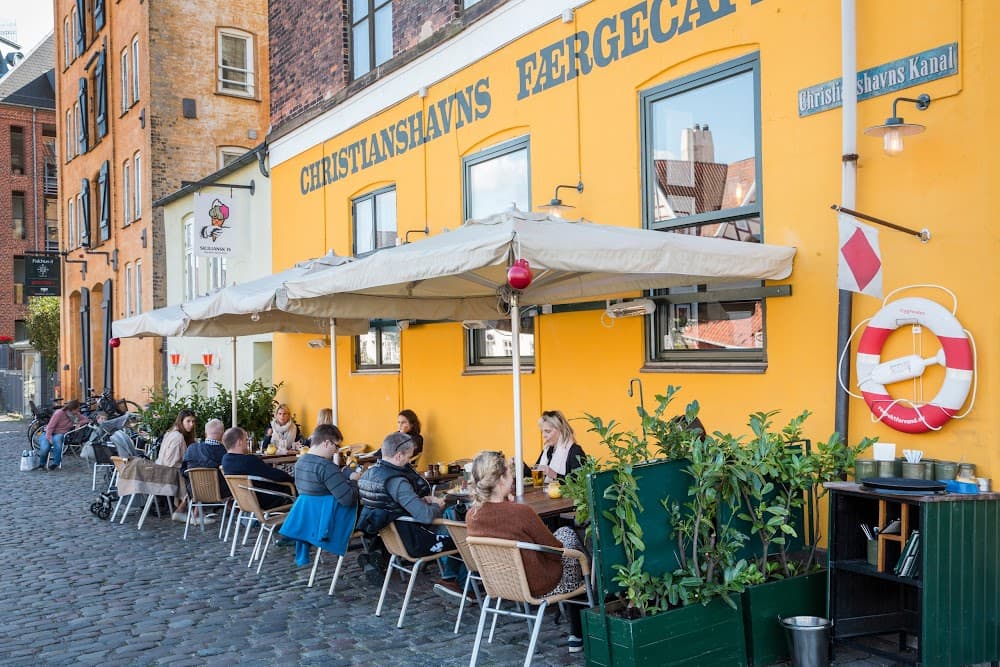 Christianshavns Færgecafé - Cover