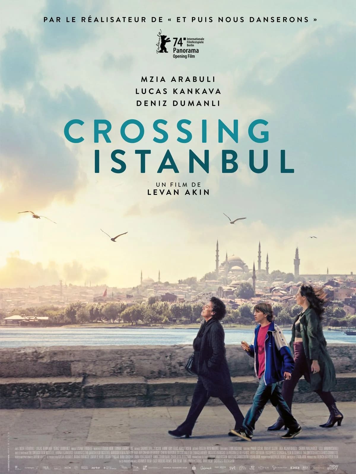 Crossing Istanbul - Cover