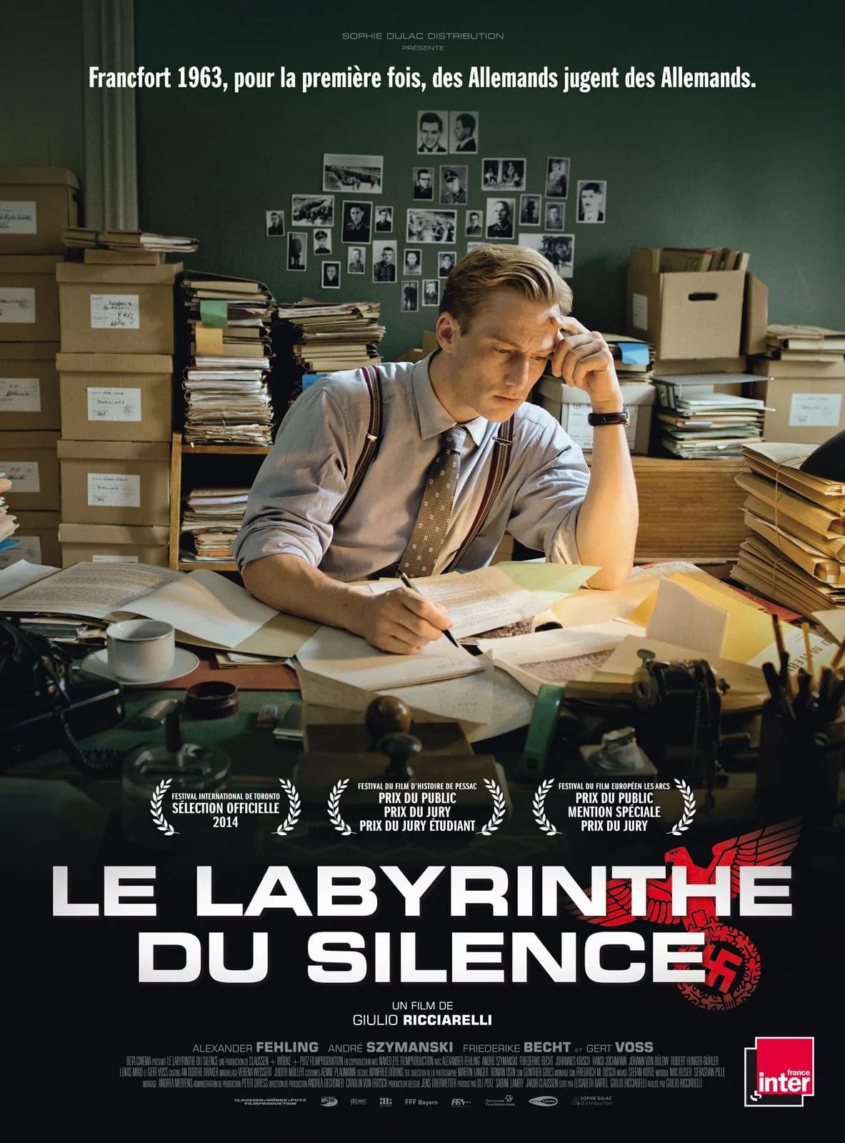 Le Labyrinthe du silence - Cover
