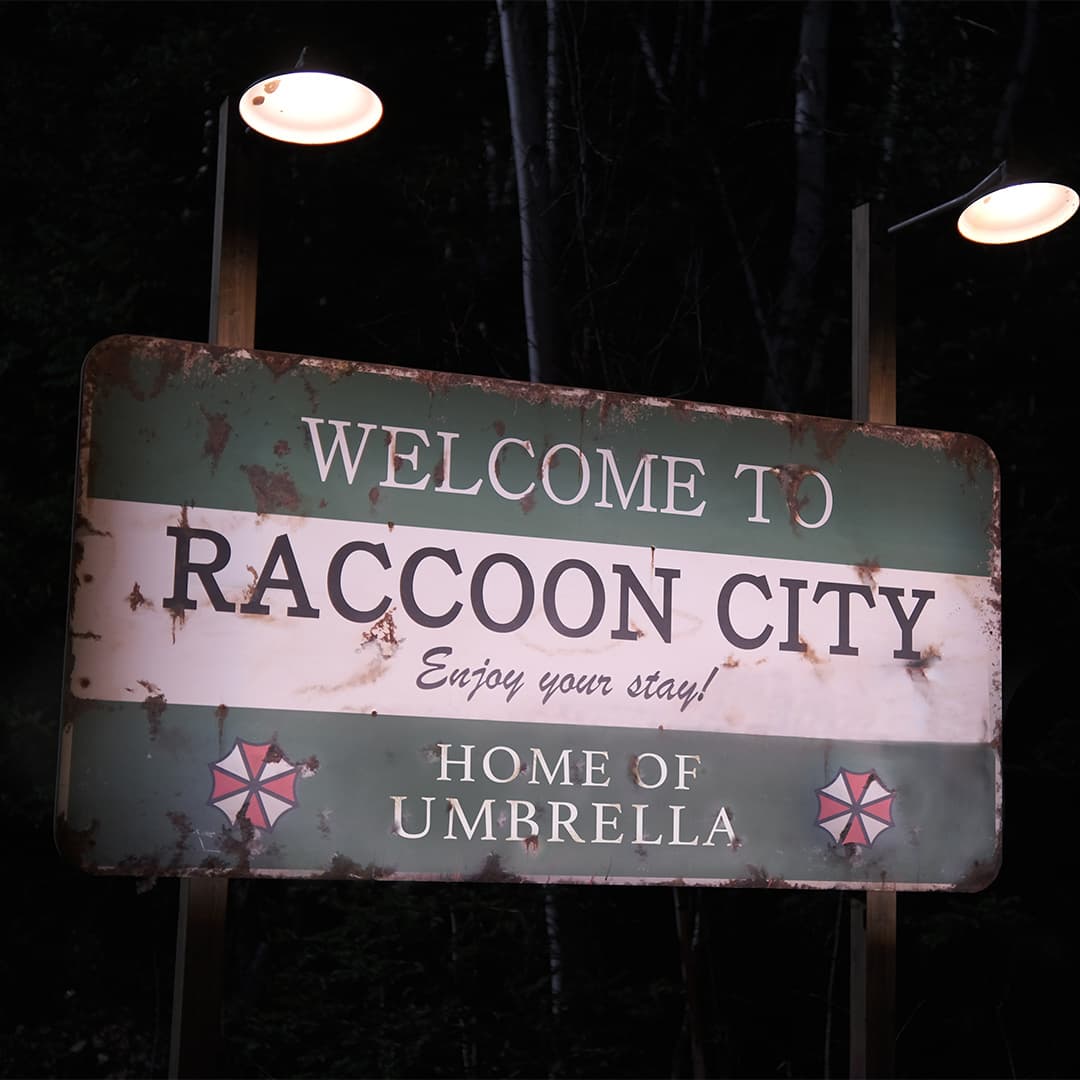 Resident Evil: Welcome to Raccoon City - Cover