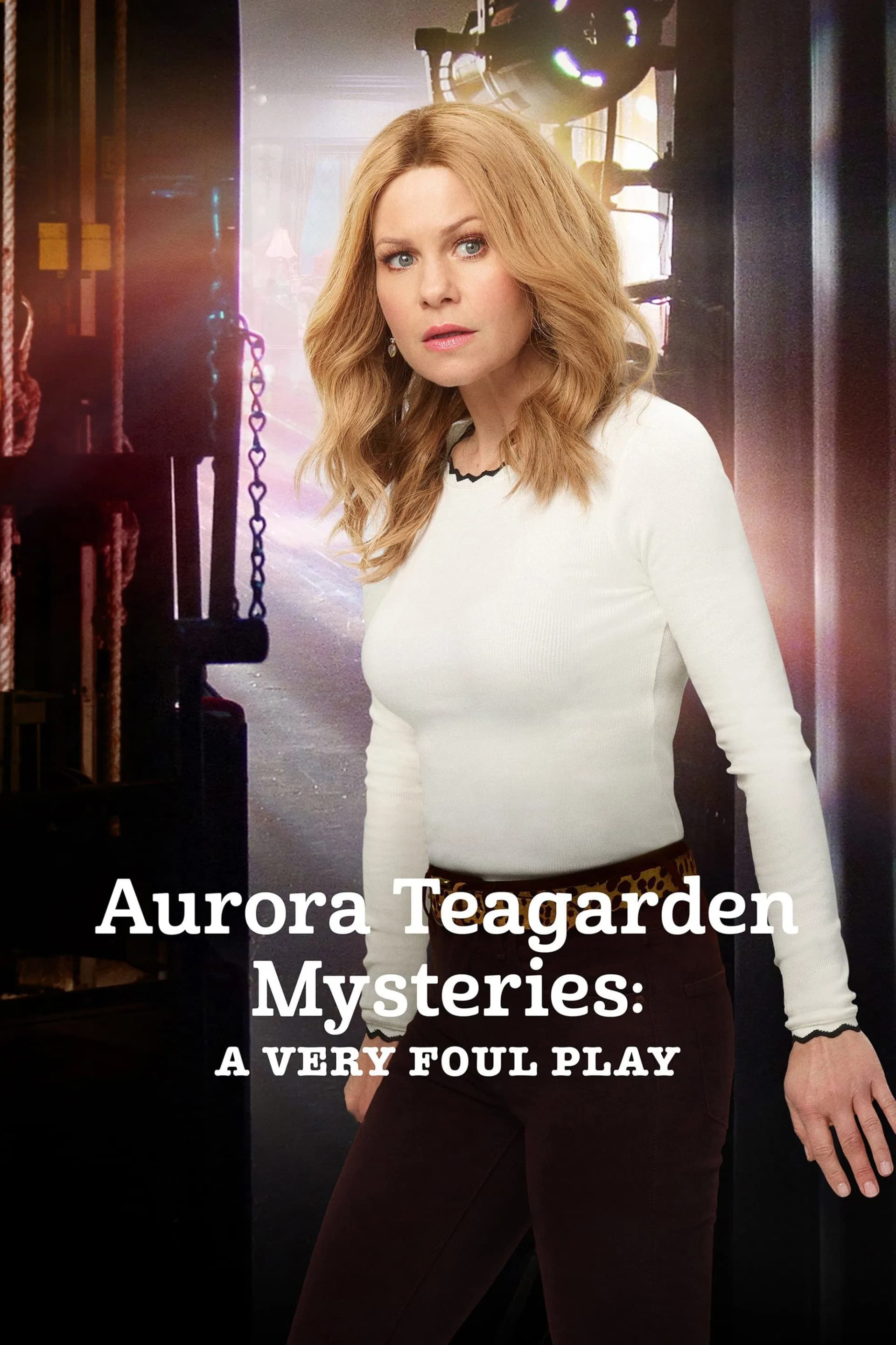Aurora Teagarden Mysteries: A Very Foul Play - Cover