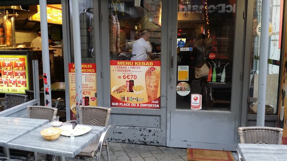 Délices d'Istanbul - Cover