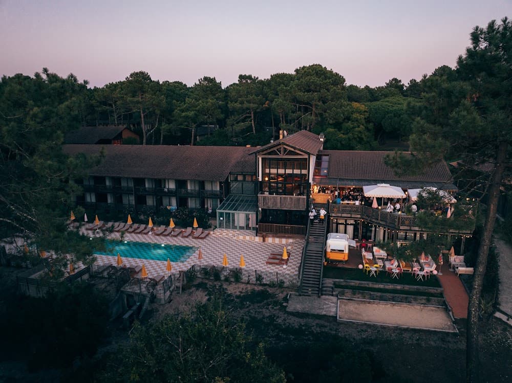 La Baignoire Hôtel du Golf Lacanau - Cover