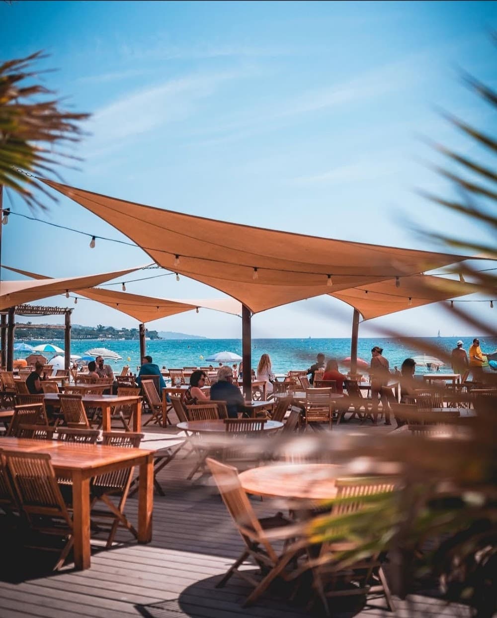 Les Baigneuses - Cover