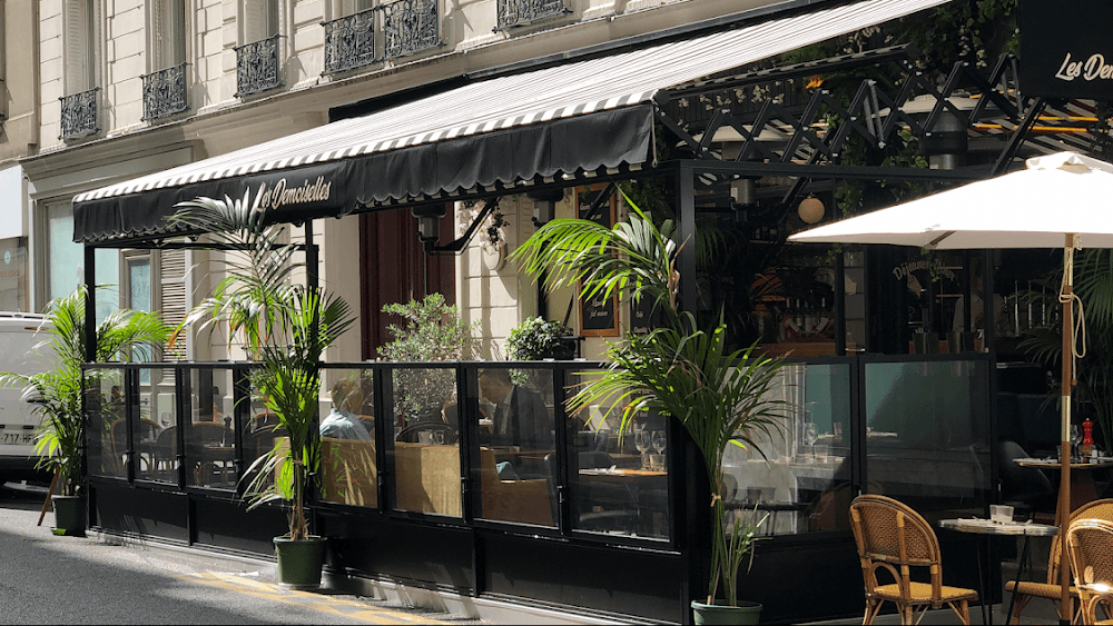 Les Demoiselles Restaurant Paris 17 - Cover
