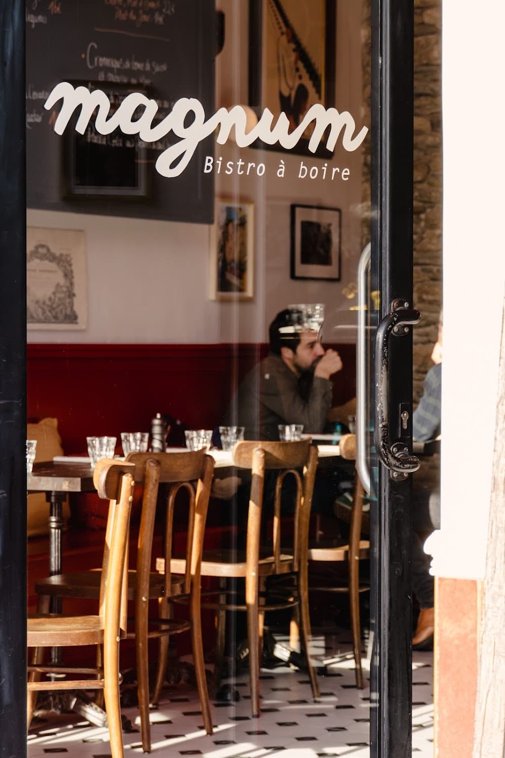 Magnum bistro - Cover