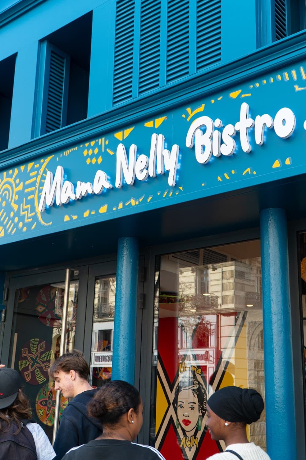 MAMA NELLY BISTRO - Cover