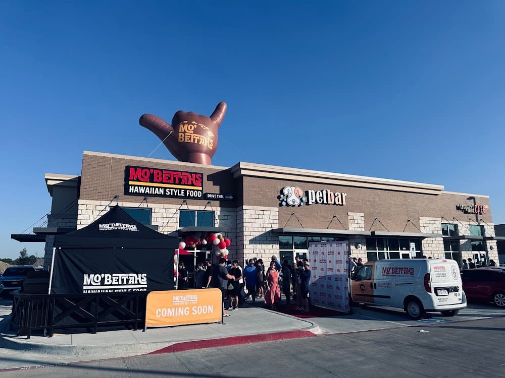 Mo' Bettahs Hawaiian Style Food - Cover