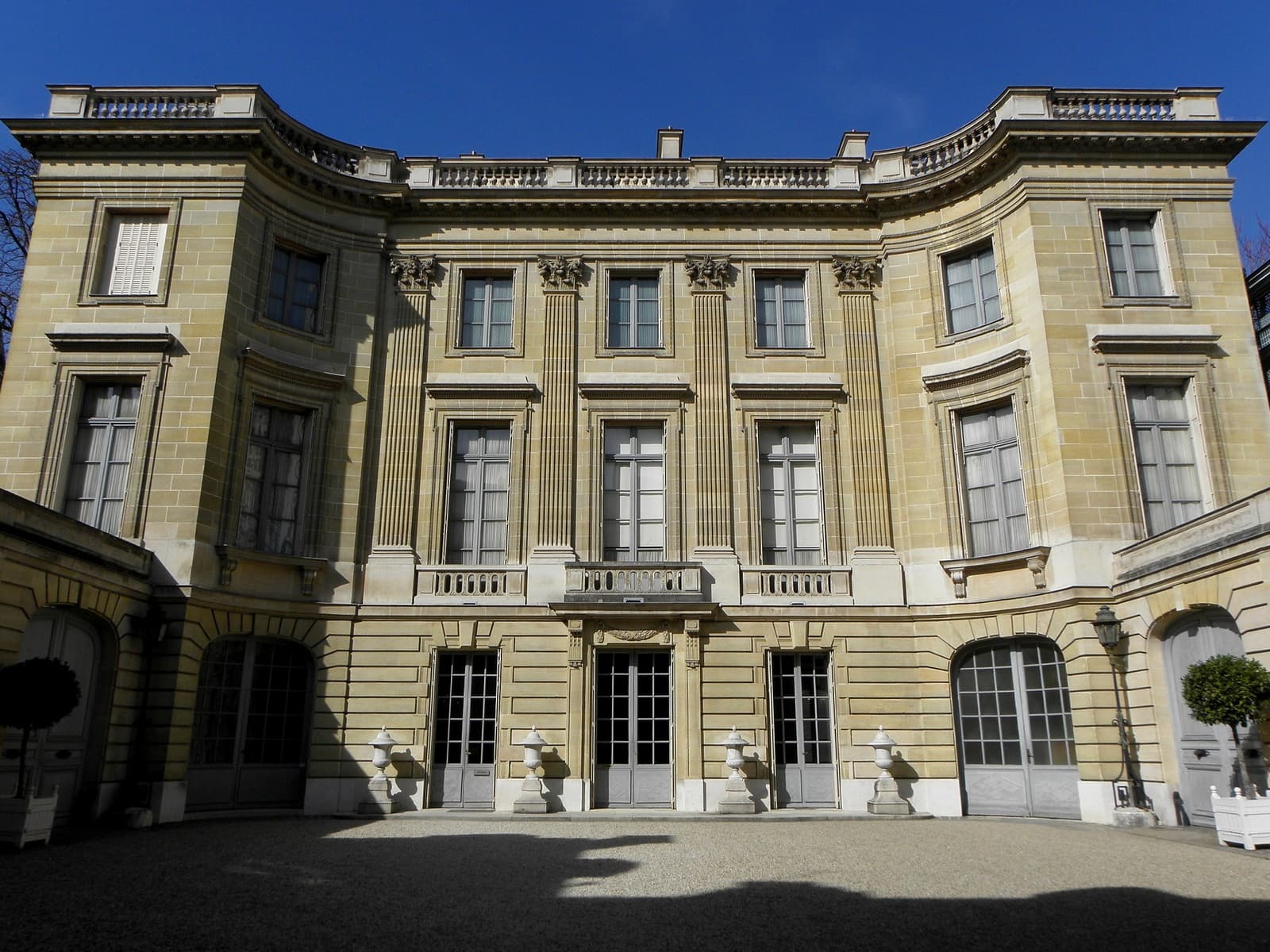 Musée Nissim-de-Camondo - Cover