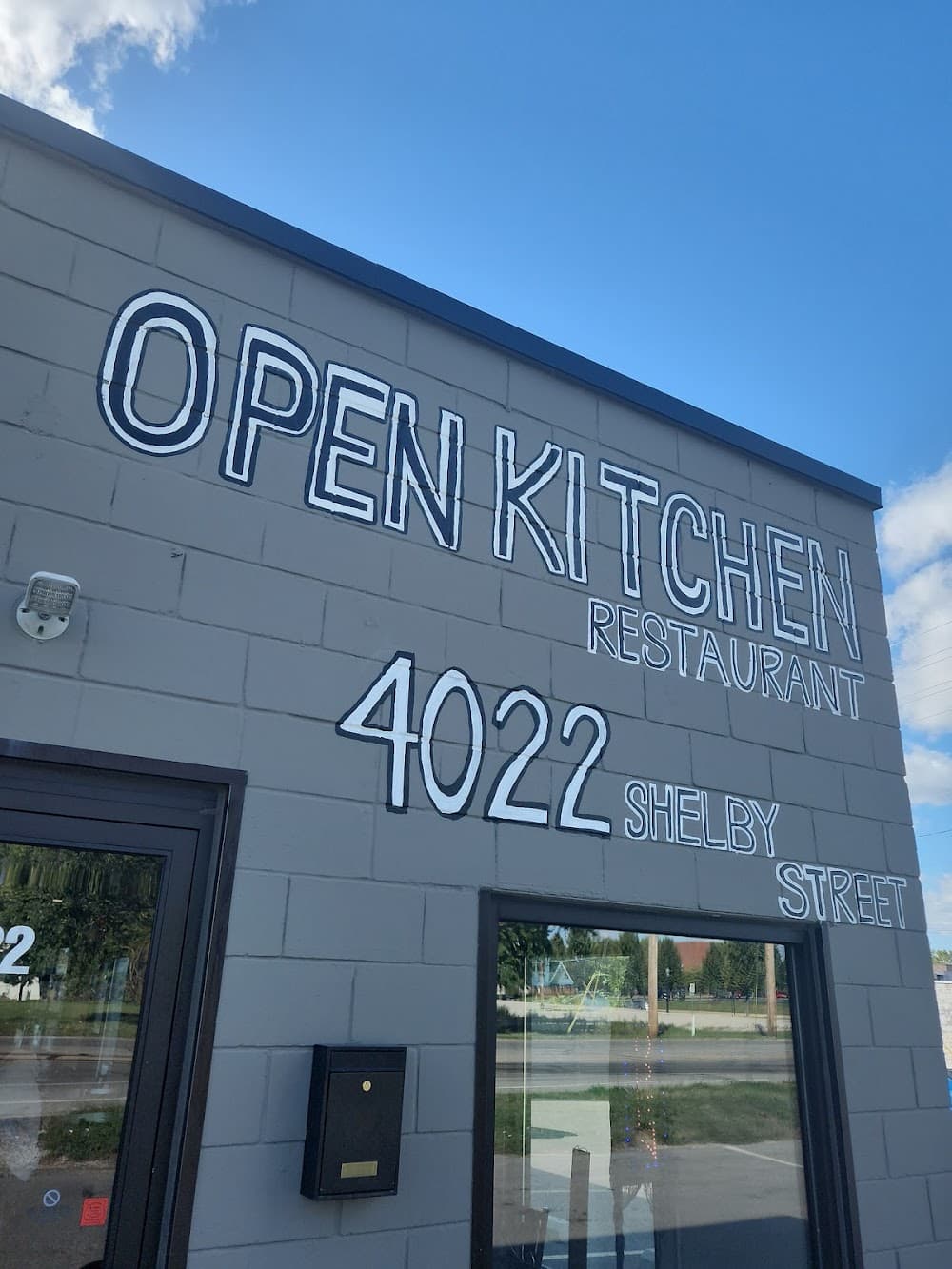 Open Kitchen Restaurant - Cover