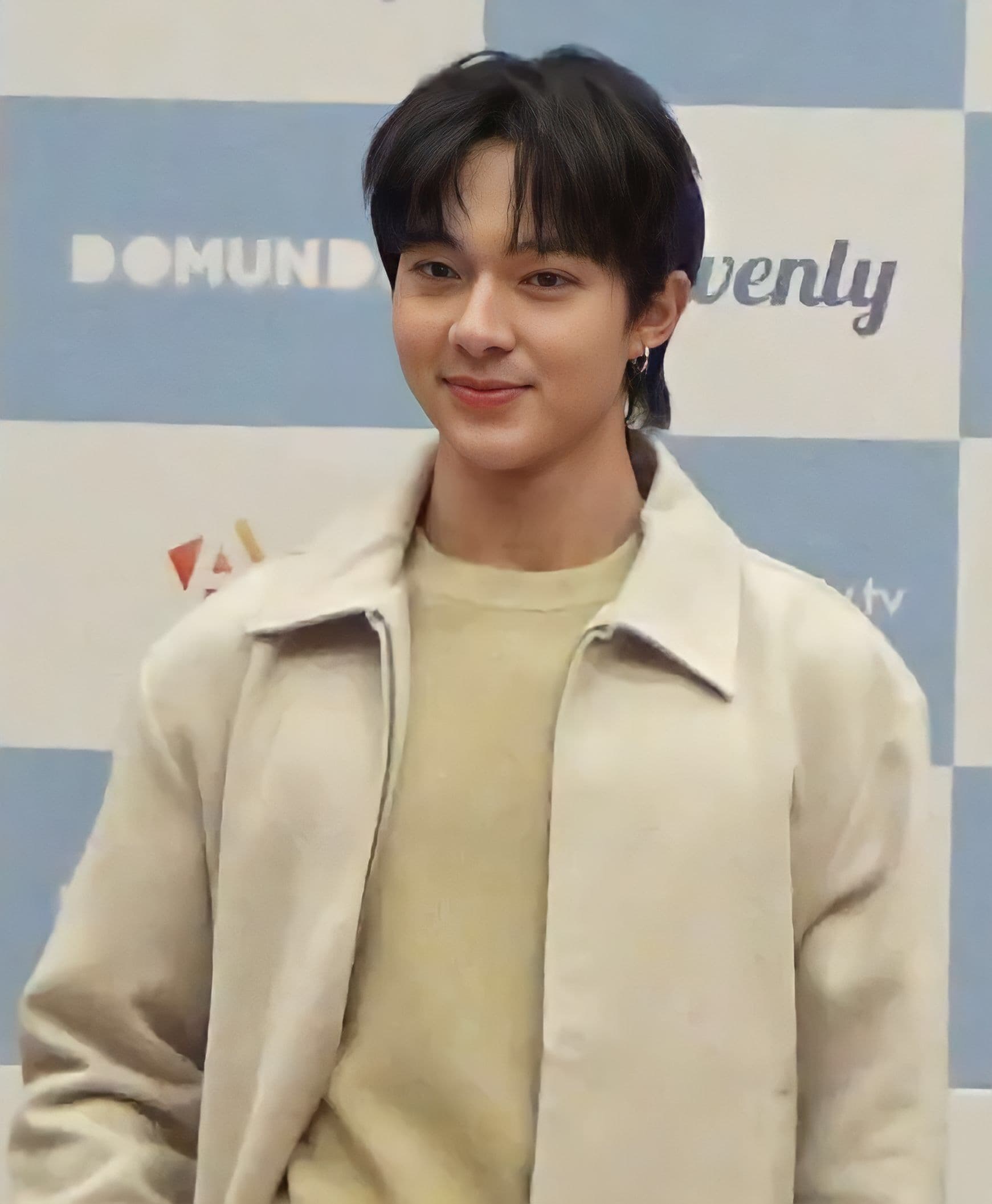 Chawarin Perdpiriyawong