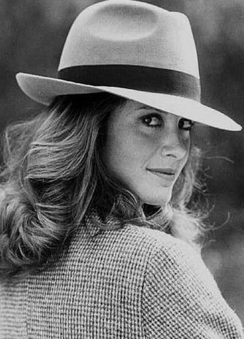 Stephanie Zimbalist