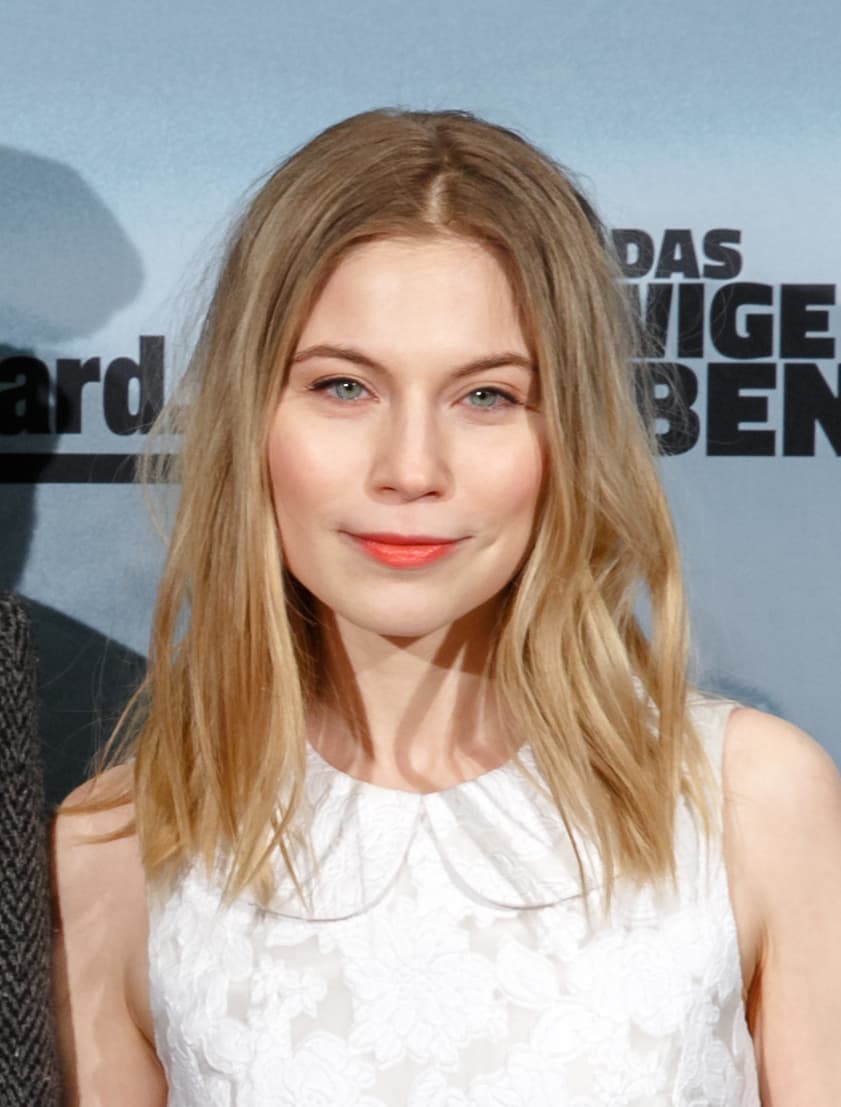 Nora von Waldstätten