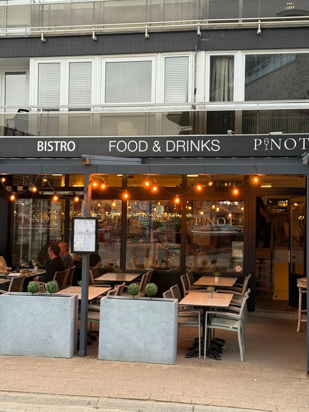 Pinot Restaurant & Bar - Cover