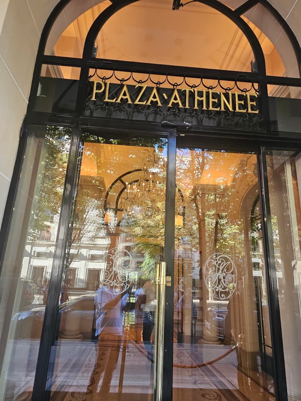 Plaza Athénée