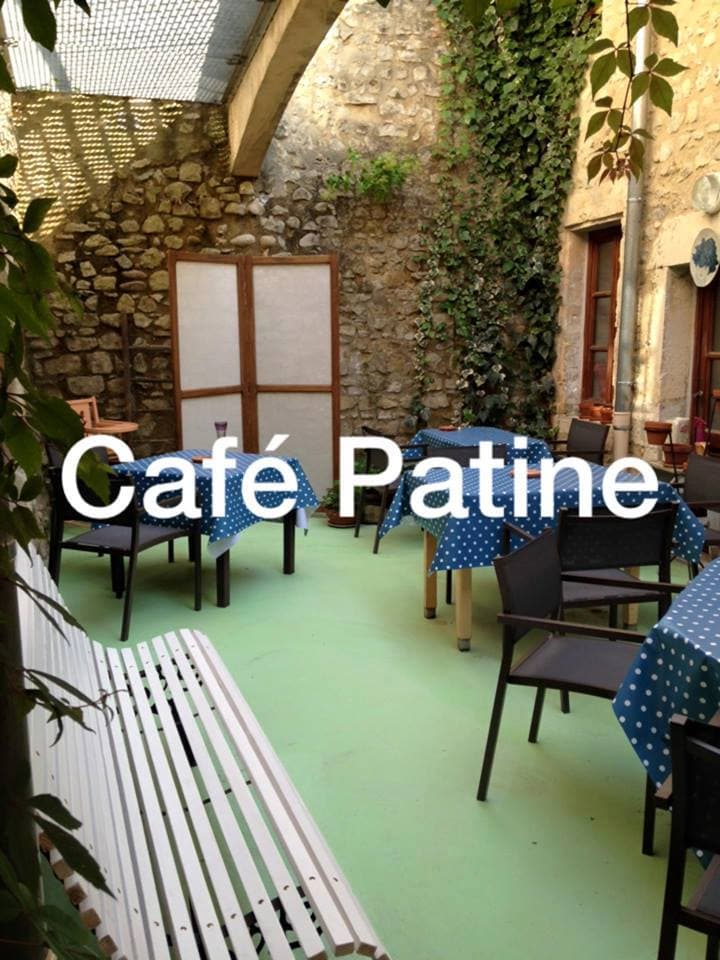 Restaurant Café Patine - Cover