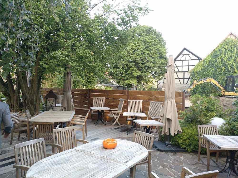 À Côté... - Cover