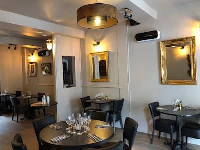 Escale Thaï - Cover