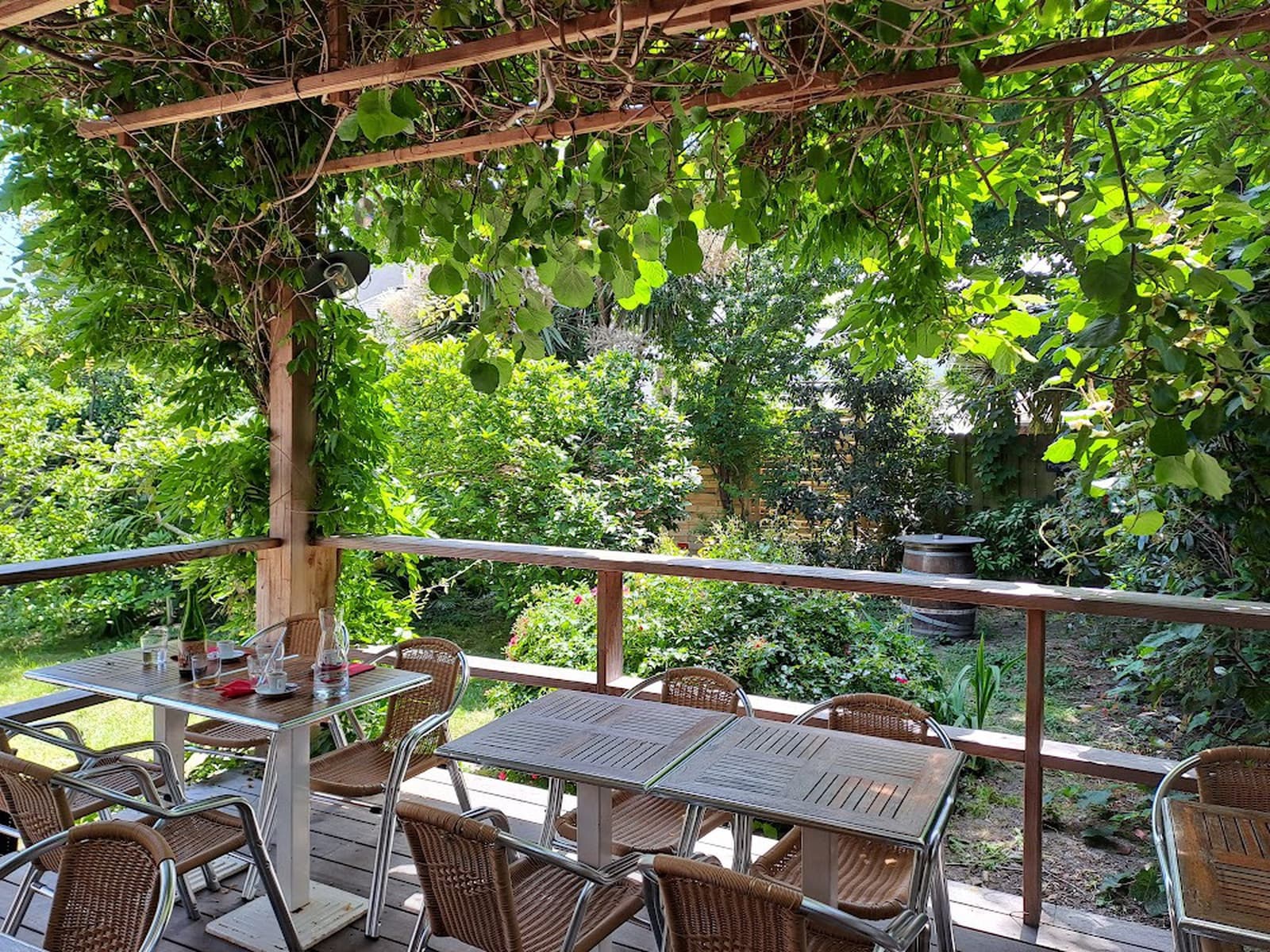 Les pieds dans l 'plat - Cover