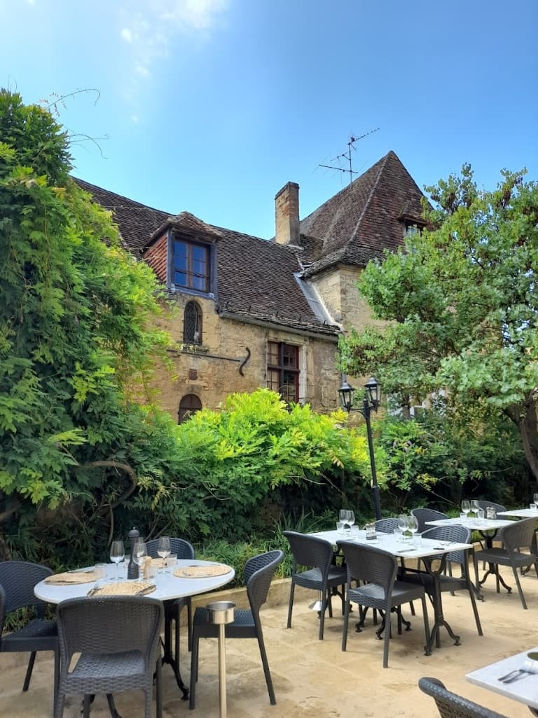 Le Presidial - Cover